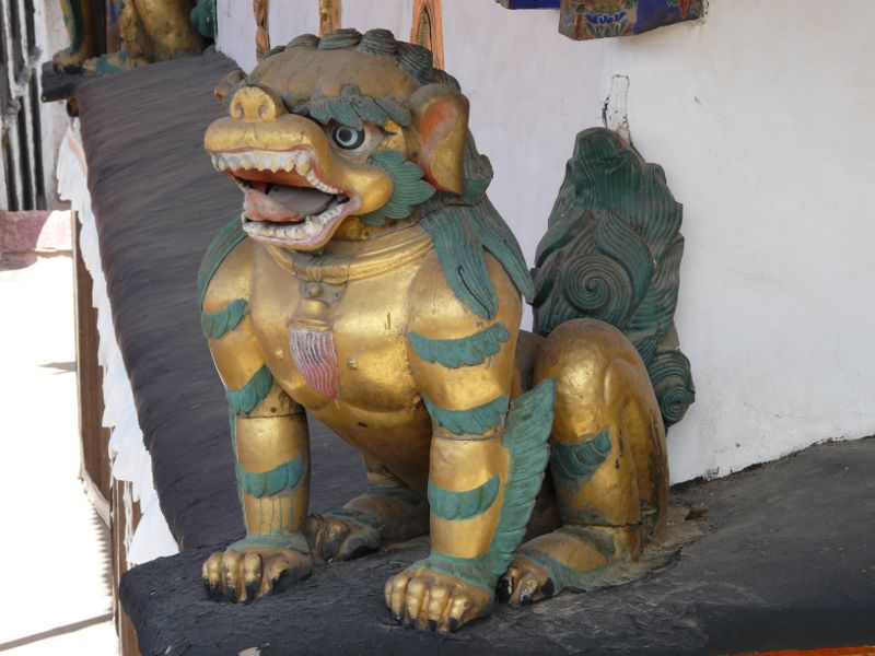 Löwenfigur im Jokhang